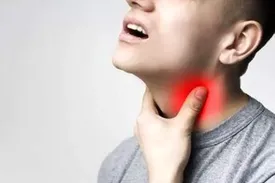 خلط‌های پشت حلق به چه علت است؟