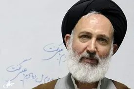 آیتالله ایازی: مدیریت کشور ناکارآمد و وضعیت اقتصادی دچار فلاکت است | انتقاد علما موجب توقف اعدامها در حوادث اخیر شد