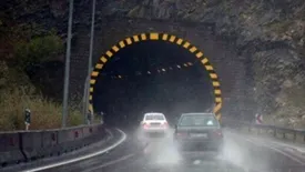 تردد روان در محورهای کشور؛ برف و یخبندان در کمین رانندگان