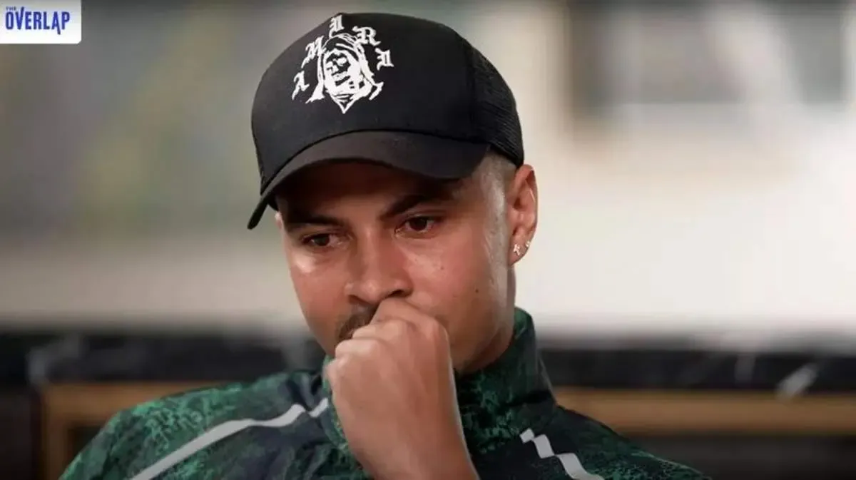 صحبت‌های مادر فوتبالیست مشهور انگلیسی علیه او | این مرد دروغ می‌گوید