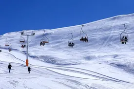 ببینید/ بالاخره برف ارتفاعات تهران را سفید پوش کرد!