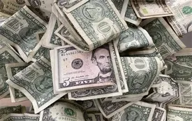 آخرین قیمت دلار و یورو ۹ اسفند ۱۴۰۱