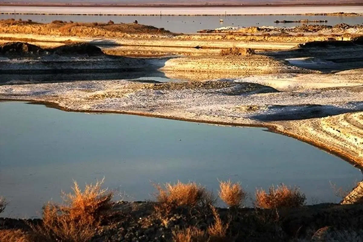 صابون برخی مسئولان به تن مردم!