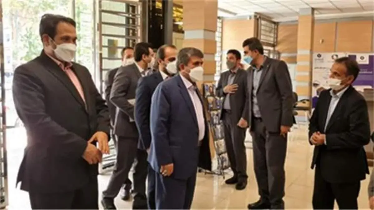 تاکید مدیرعامل بانک سینا بر استفاده شعب از ظرفیت های شهر اصفهان در جهت رضایتمندی مشتریان