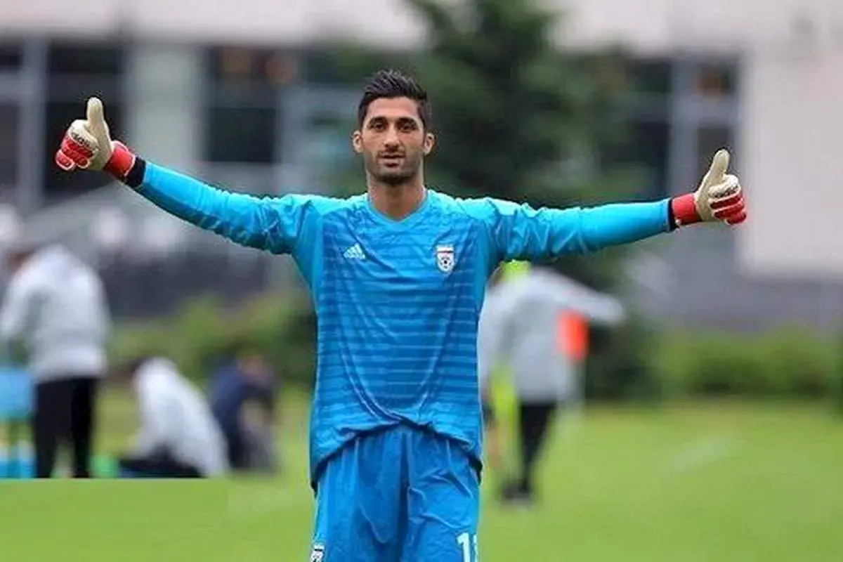 اصرار گلر استقلال برای رفتن به پرسپولیس!/ عکس