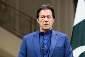 عمران خان، خوش‌ تیپ‌ترین و جذاب‌ترین رهبر جهان را بیشتر بشناسید+ عکس