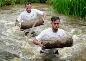 ببینید | تمرینات سخت و عجیب یک تیم فوتبال آفریقایی | تمرین یا شکنجه؟!