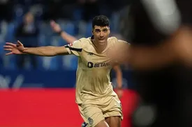 طارمی در آستانه تاریخ سازی