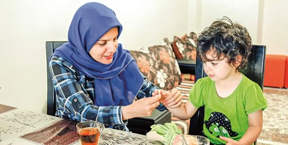 زنان خانه‌دار، دختران مجرد و دانشجویان خودشان را بیمه کنند