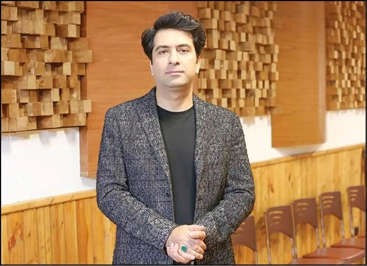 واکنش تند محمد معتمدی درباره ادعای ممنوع الکاری خوانندگان