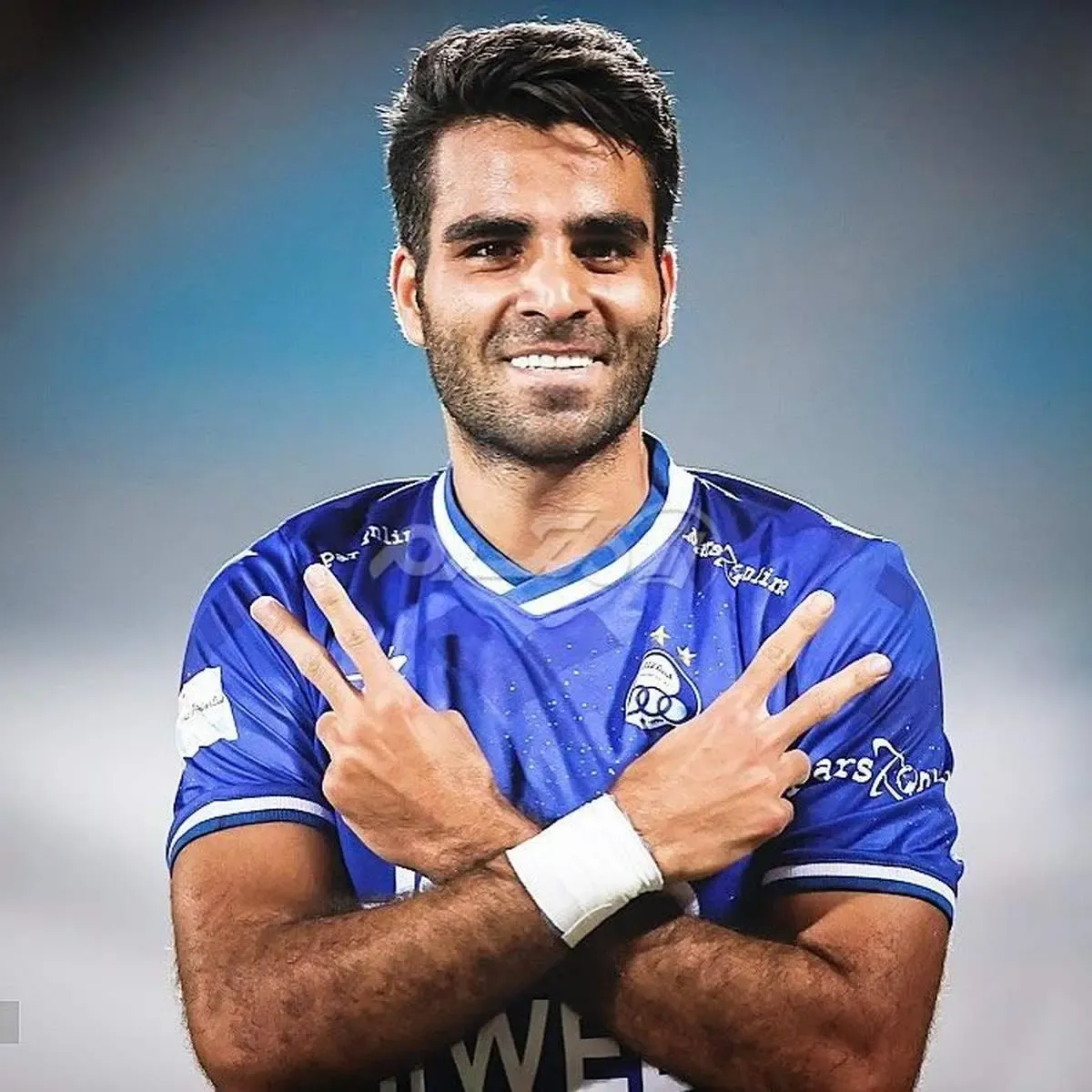 مدافع مورد علاقه نکونام در استقلال می‌ماند