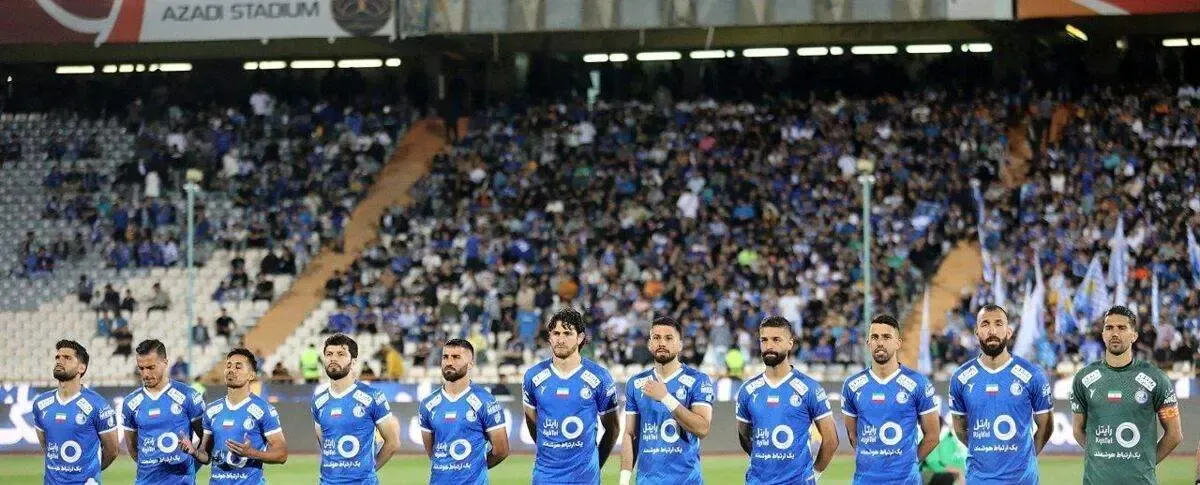 صف غایبان استقلالی در اراک!