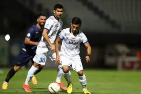 پیشنهاد ۴۸ میلیاردی سپاهان به یک استقلالی!