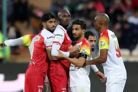 ستاره پرسپولیس جدایی از پرسپولیس را تکذیب کرد