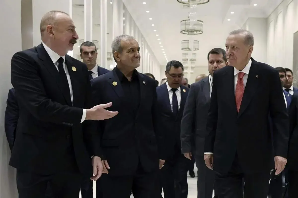 تلاش دلواپسان برای تخریب همبستگی ملی