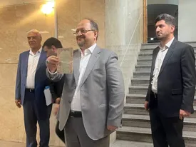 این وزیر دولت روحانی کاندیدای ریاست جمهوری شد