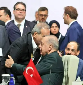 یک بام و دو هوای پروتکلهای دیپلماتیک!