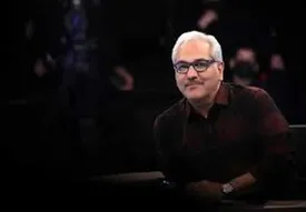 مهران مدیری، بیرانوند را با خاک یکسان کرد/ فیلم