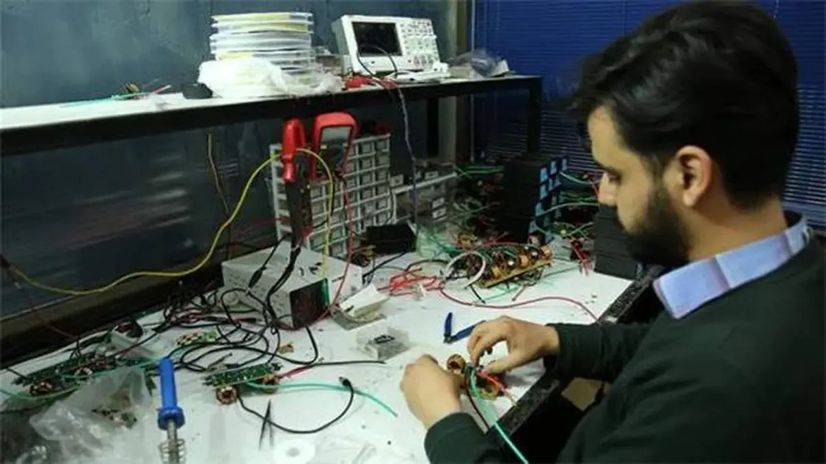 بنیاد برکت 1200 طرح دانش‌بنیان اجرا می‌کند/ ایجاد 10 هزار شغل برکت در حوزه دانش‌بنیان