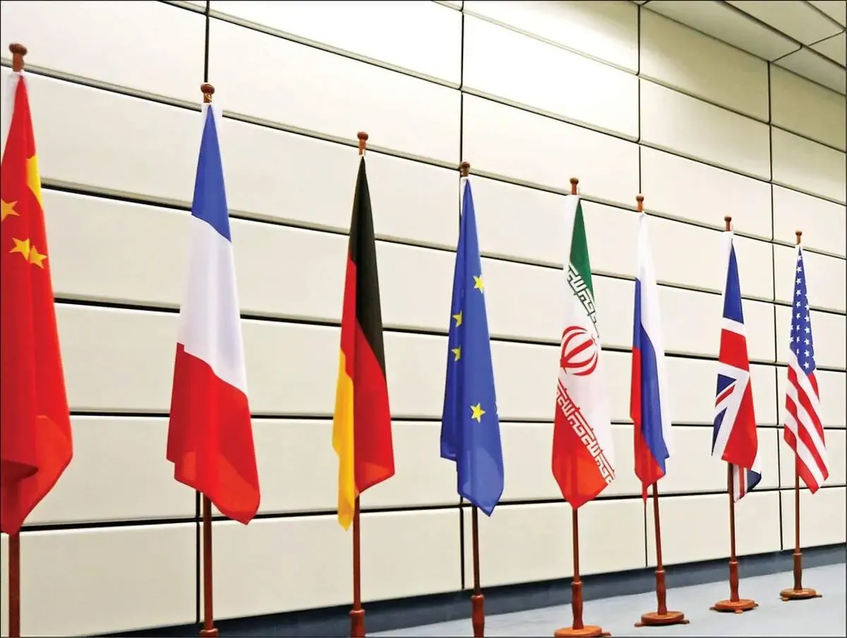 ​از فرصت‌ها استفاده شود