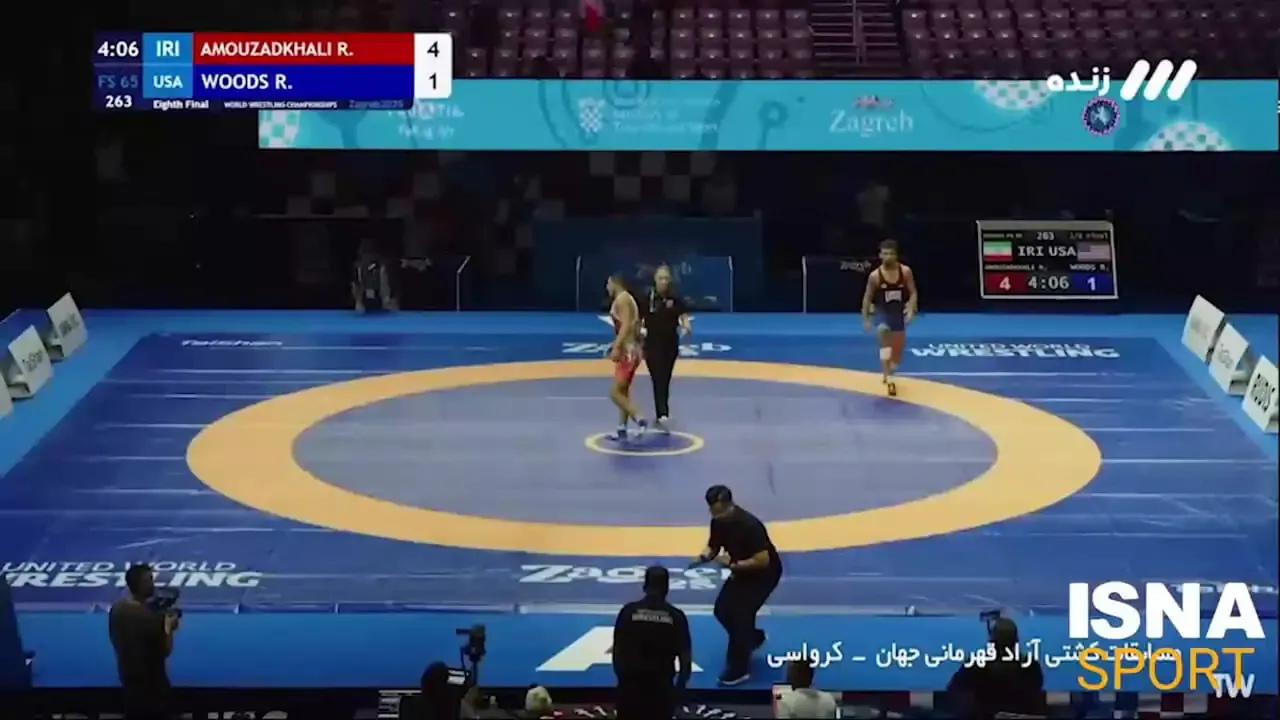 رحمان عموزاد کشتی‌گیر آمریکایی را سلاخی کرد/ ببینید