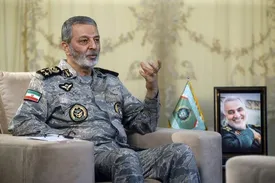 هشدار سرلشکر موسوی به تحرکات نظامی آمریکا / جنگ منطقه‌ای خطرناک است