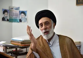 سیدهادی خامنه‌ای: تا زمانی که یک فقیر در جامعه هست نباید مسئولان از کار خود راضی باشند