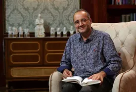 8 پیشنهاد کتاب نوروزی به انتخاب‌ اردشیر رستمی