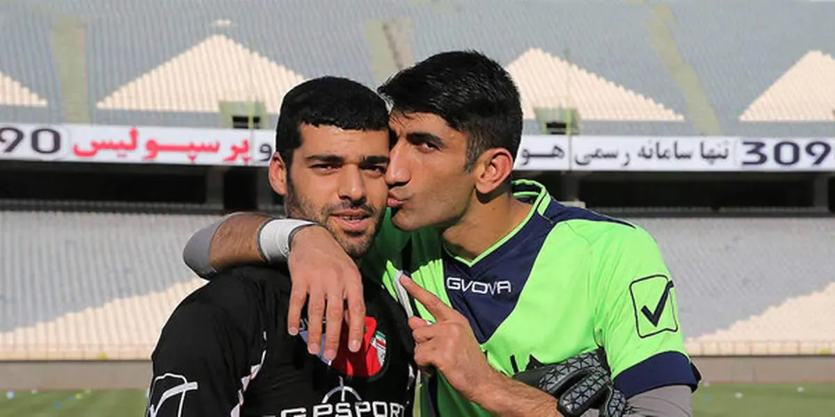 حرفهای درگوشی طارمی و بیرانوند چه بود ؟