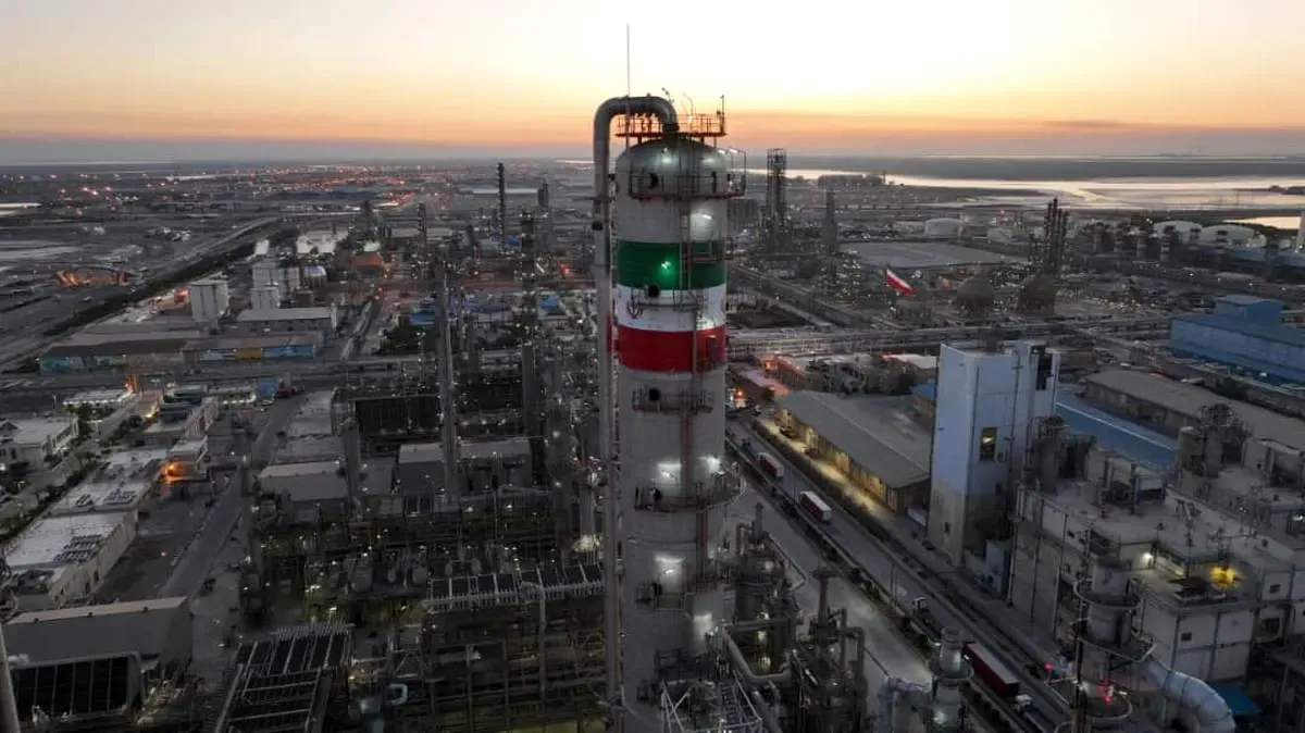 افزایش فروش محصولات به بیش از ۲ میلیون تن/ درآمد پتروشیمی بوعلی سینا به حدود ۱ میلیارد و ۸۰۰ میلیون دلار رسید