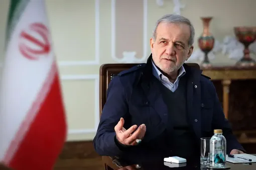 پزشکیان: در ایران ما تندرو و میانه‌رو وجود ندارد