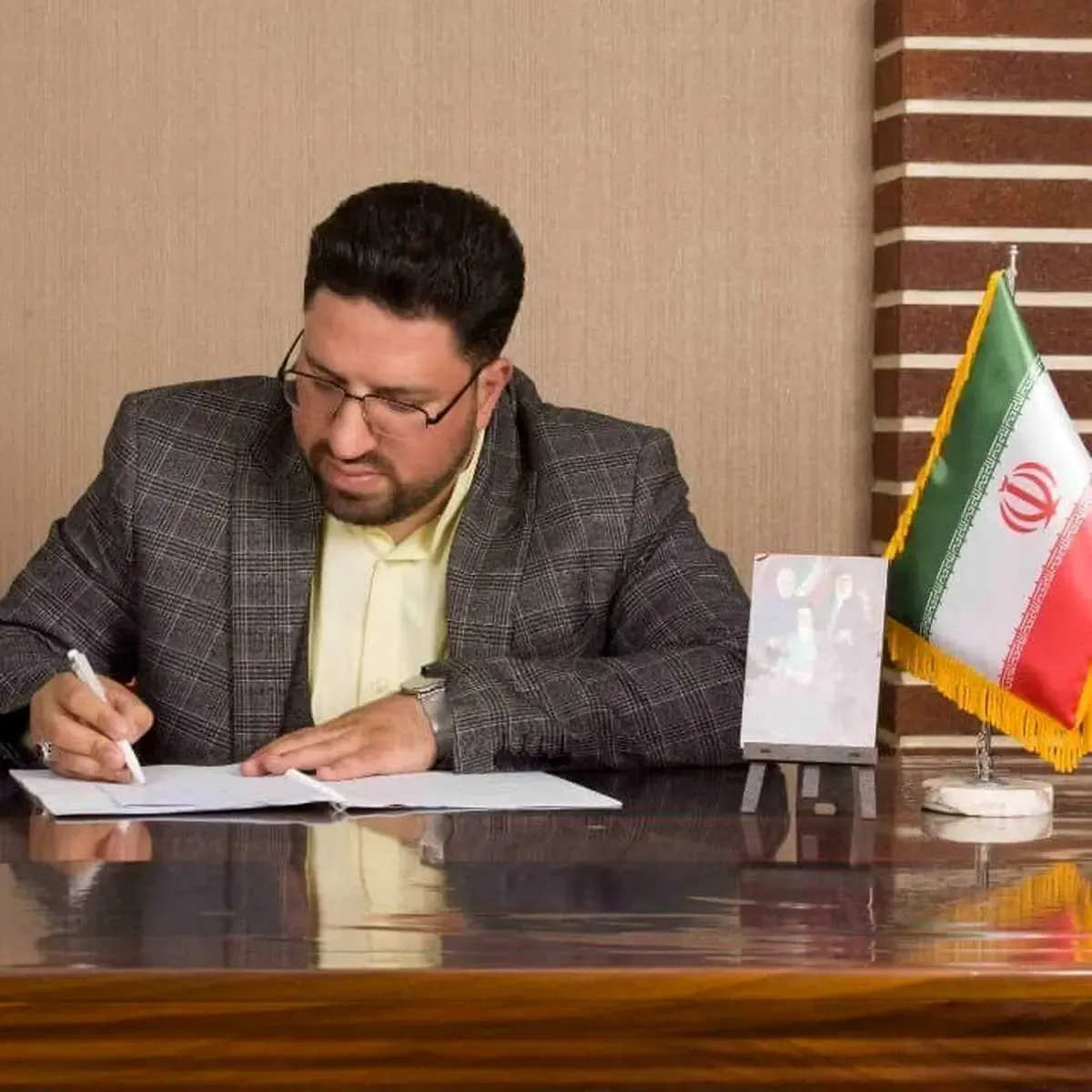 تایید صلاحیت فرزند شهید صیاد شیرازی