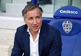 این خارجی خوش تیپ جانشین گل‌محمدی می‌شود