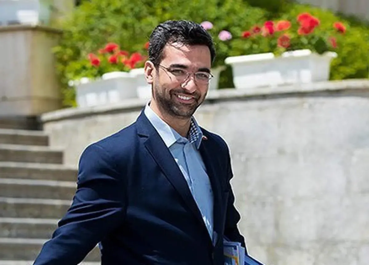 کنایه آذری جهرمی به جریمه 3 میلیونی بی‌حجاب‌ها