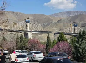 عکس واضح از موشکی که به پل B ۱ کرج شلیک شد