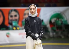 مبینا نعمت‌زاده جراحی کرد