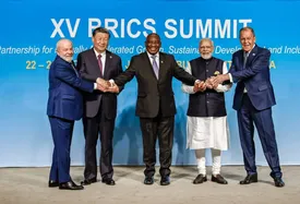 برگ برنده پکن در برابر واشنگتن