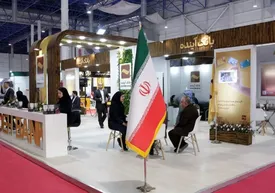 غرفه بانک آینده در نمایشگاه صنعت پلاستیک، ماشینآلات و صنایع وابسته، «غرفه نمونه» شد