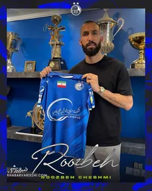 جنجالی ترین بازیکن استقلال قرارداد بست!