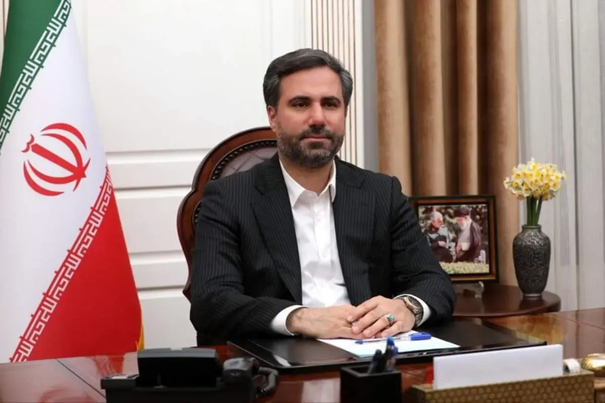 تبلیغ از داخل لندکروز!