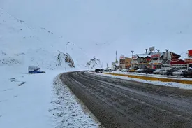 بارش برف در محورهای چالوس و هراز