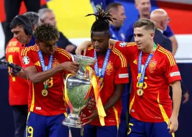 اعجوبه باورنکردنی: یامال به رکورد رونالدو رسید