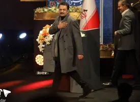 مصطفی زمانی سیمرغش را با این بازیگر تقسیم کرد/ فیلم