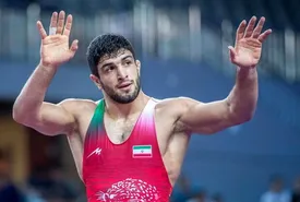 صعود فیروزپور و نخودی به نیمه نهایی قهرمانی جهان/ باخت سنگین امامی از ژاپن