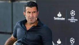 عکس صمیمانه لوییس فیگو با پرسپولیسی مشهور