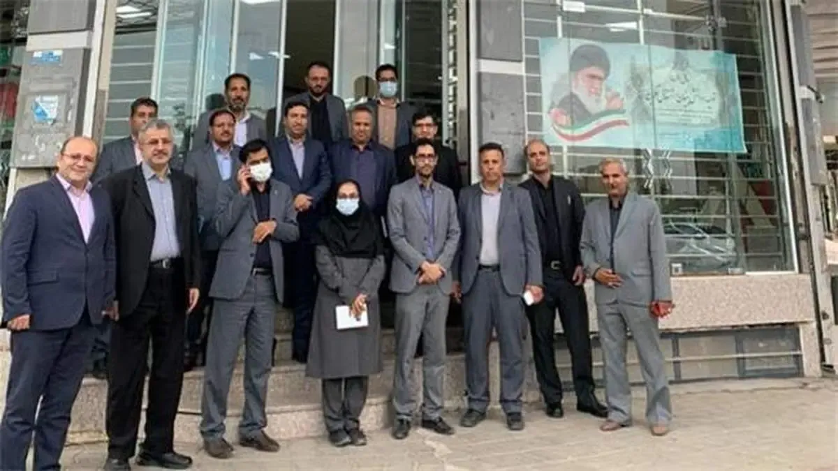 شعب بانک توسعه تعاون در استان کرمان عهده‌دار ارائه خدمات تخصصی به واحدهای صنعتی و تولیدی هستند