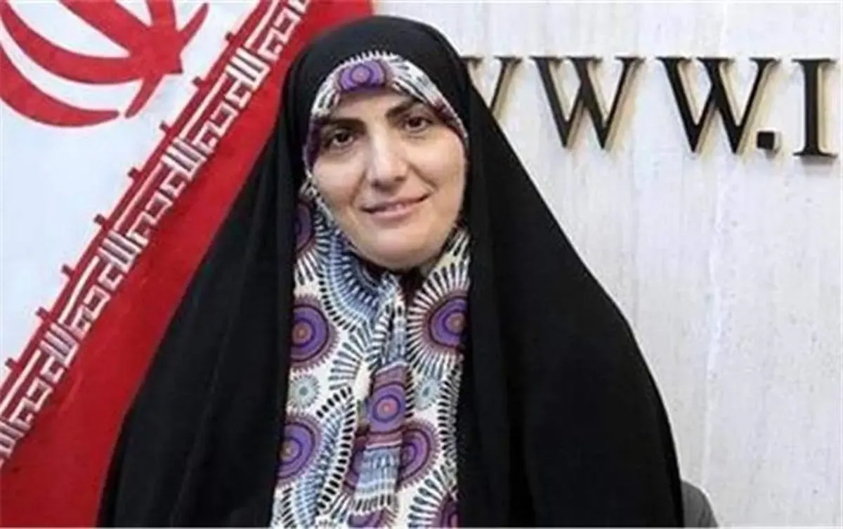 نمایش فیلم‌های مستهجن در برخی مدارس اگر صحت داشته باشد، متاسفم/ تحمیل حجاب به زور کار ناشایستی است