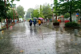 خروج ابرهای بارشی از روز دوشنبه / بارش باران امروز در این مناطق