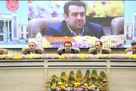 توسعه ابزارها و شیوه های جدید بازاریابی به بهبود عملکرد بانک کمک می کند