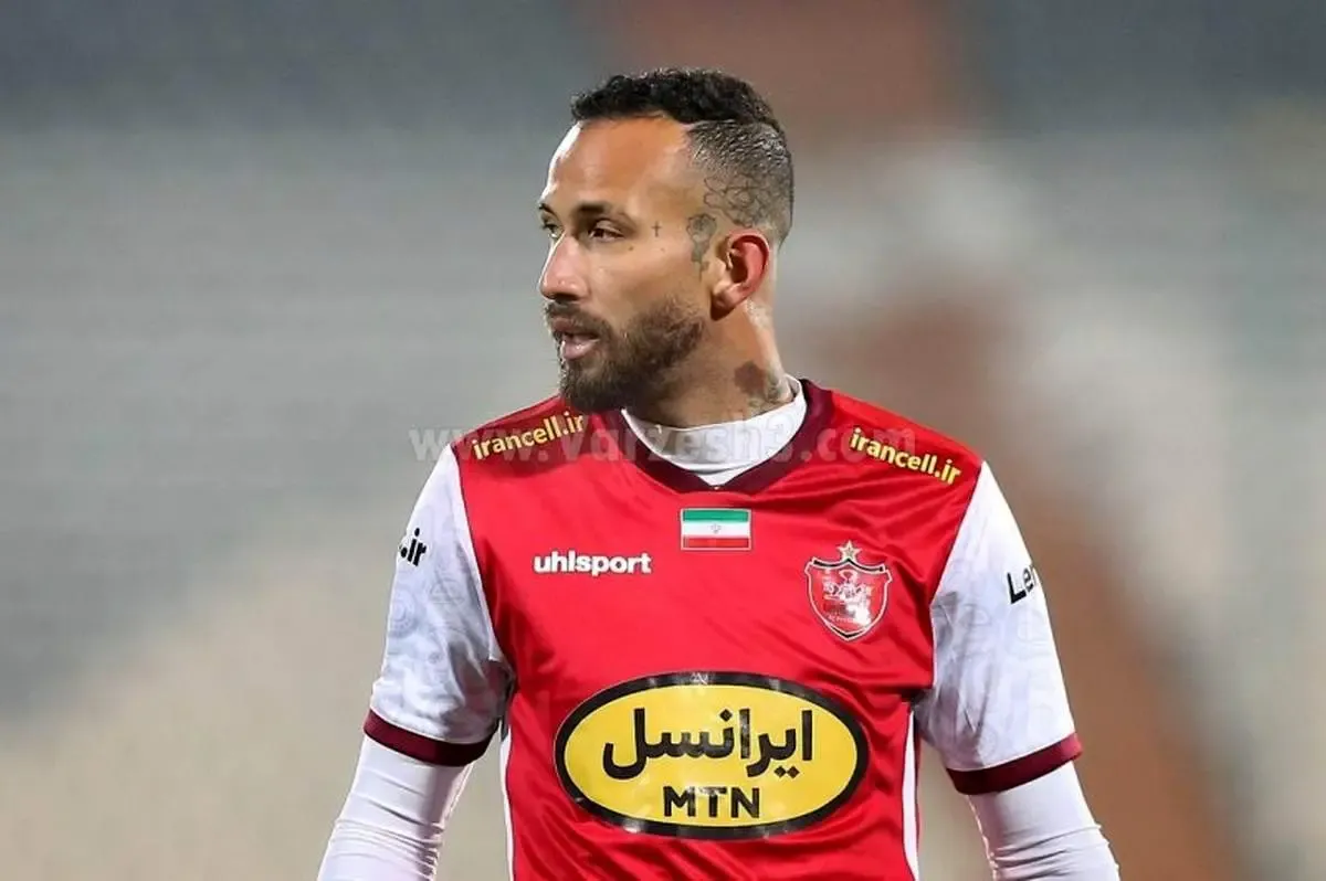 خط قرمز یحیی روی نام مهاجم مشهور پرسپولیس